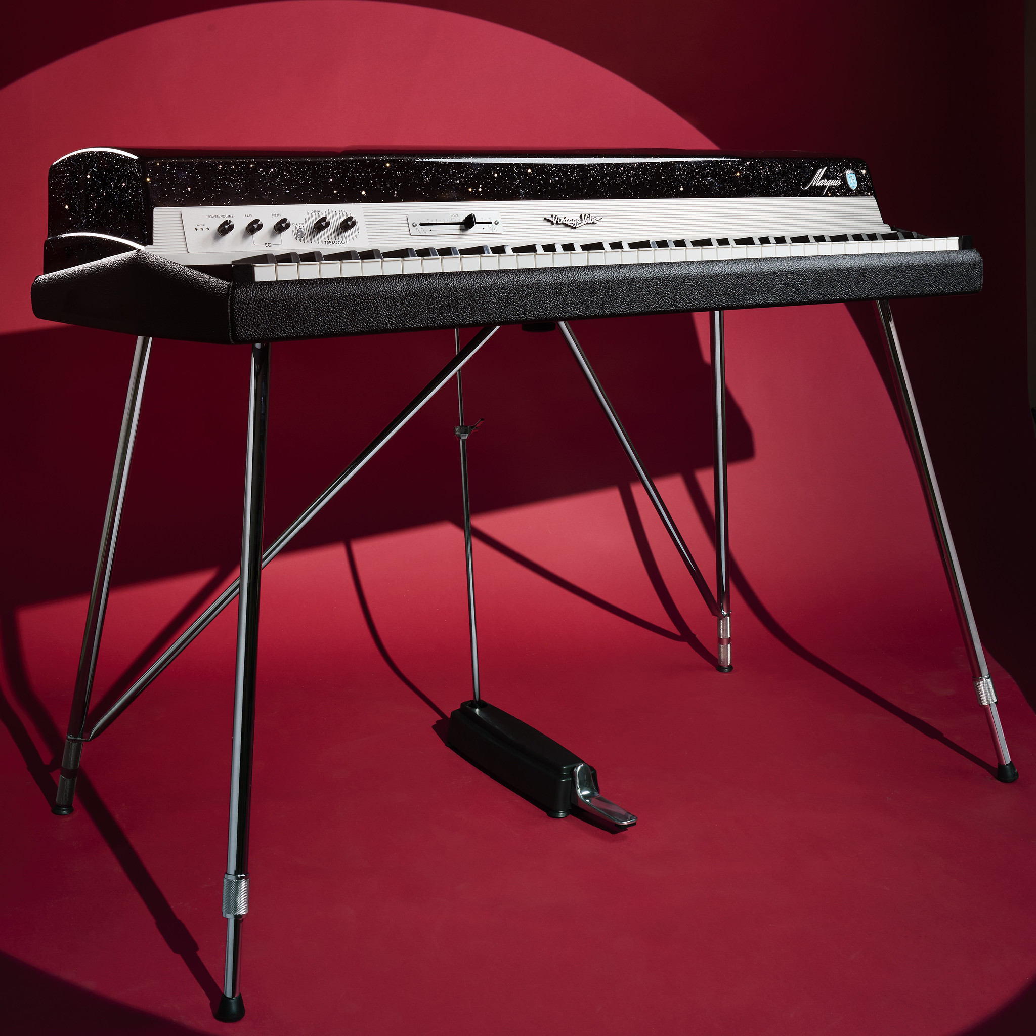 The Vintage Vibe Marquis 73 photographed on a coloured seamless backdrop